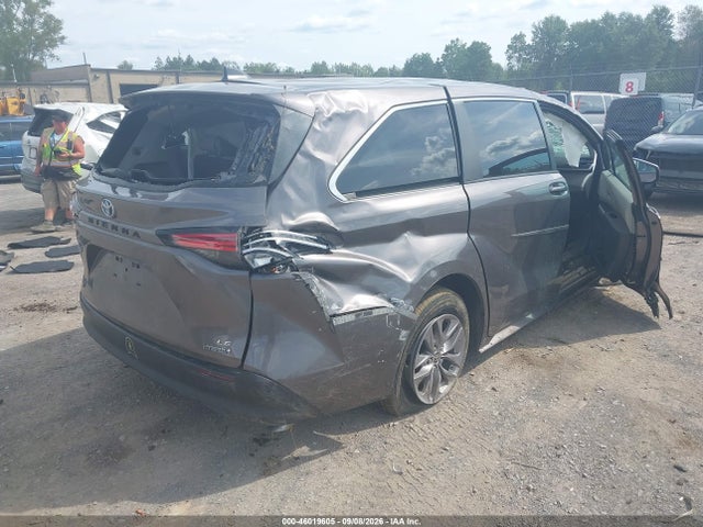 Продажа на аукционе авто 2021 Toyota Sienna Le, vin: 5TDKRKEC4MS023491, номер лота: 46019605