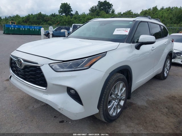 46019607 :رقم المزاد ، 5TDKDRBH7PS017938 vin ، 2023 Toyota Highlander Limited مزاد بيع