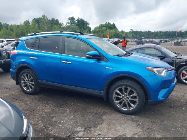 46019651 :رقم المزاد ، JTMDJREV9HD134730 vin ، 2017 Toyota Rav4 Hybrid Limited مزاد بيع