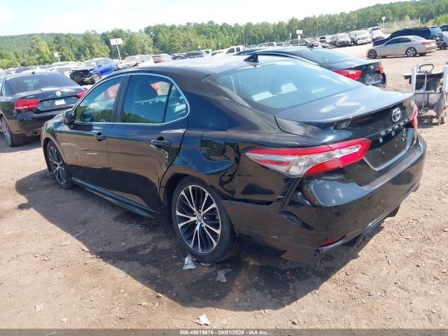 46019676 :رقم المزاد ، 4T1B11HK7KU776456 vin ، 2019 Toyota Camry Se مزاد بيع