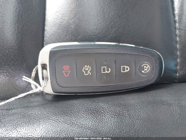 46019684 :رقم المزاد ، 1FAHP2E86GG157838 vin ، 2016 Ford Taurus Sel مزاد بيع