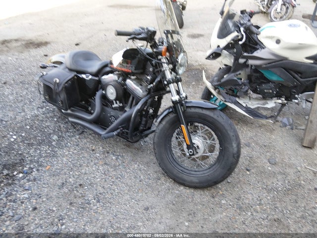 46019702 :رقم المزاد ، 1HD1LC315BC439714 vin ، 2011 Harley-davidson Xl1200 X مزاد بيع