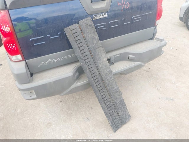 Продажа на аукционе авто 2002 Chevrolet Avalanche 1500, vin: 3GNEK13T62G143486, номер лота: 46019773