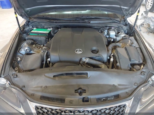 46019800 :رقم المزاد ، JTHBF1D2XF5058376 vin ، 2015 Lexus Is 250 مزاد بيع