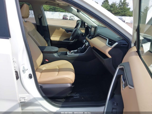 Продажа на аукционе авто 2021 Toyota Rav4 Hybrid Xle Premium, vin: JTMB6RFV9MD013312, номер лота: 46019865