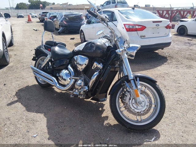 46019878 :رقم المزاد ، 1HFSC46B67A500044 vin ، 2007 Honda Vtx1800 F1 مزاد بيع
