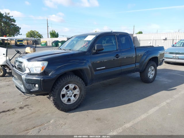 Toyota Tacoma Base V6 2015 5TFUU4EN5FX132222 Image 2