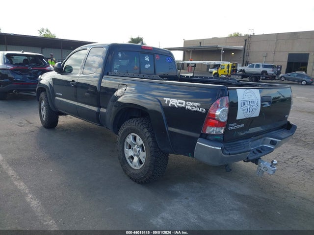 Toyota Tacoma Base V6 2015 5TFUU4EN5FX132222 Image 3