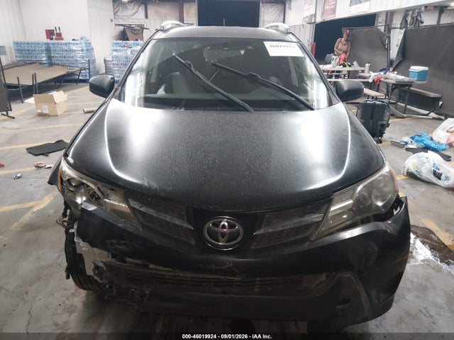 Toyota RAV4 LE 2015 2T3ZFREV1FW167731 Image 12