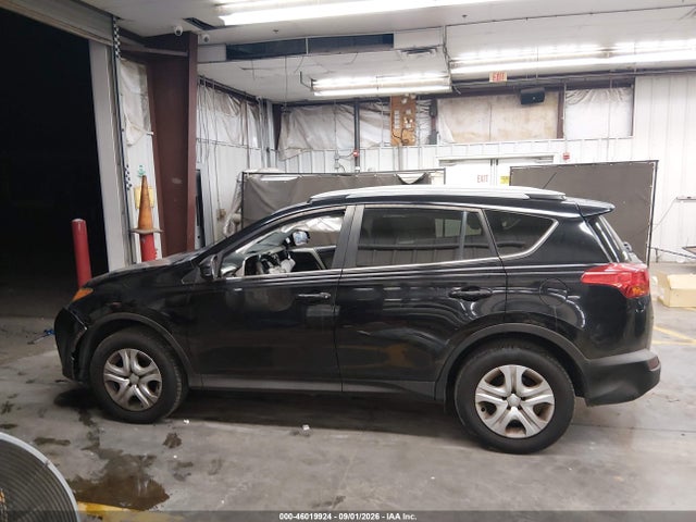 Toyota RAV4 LE 2015 2T3ZFREV1FW167731 Image 14