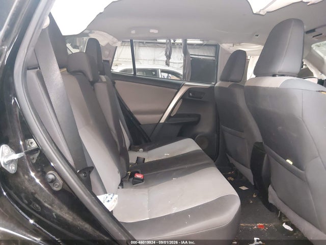 Toyota RAV4 LE 2015 2T3ZFREV1FW167731 Image 8