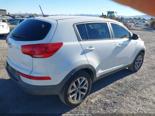 KNDPBCAC3E7560581 KIA Sportage Lx