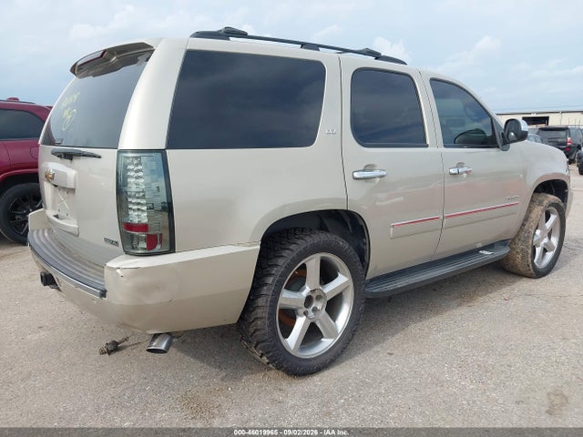 46019965 :رقم المزاد ، 1GNSCCE05BR261818 vin ، 2011 Chevrolet Tahoe Ltz مزاد بيع
