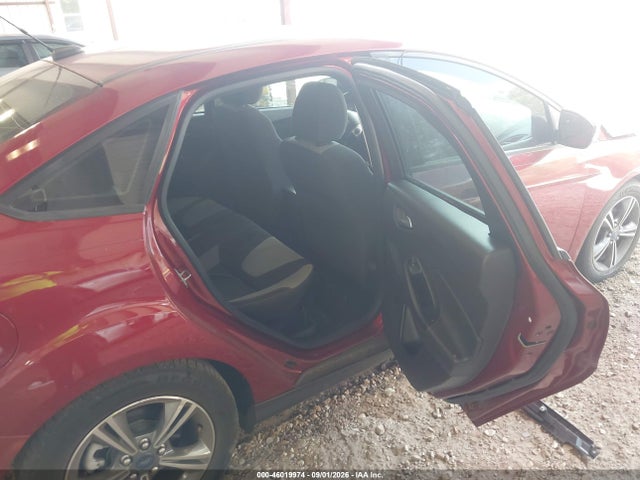 Ford FOCUS SE 2014 1FADP3F23EL204035 Image 8