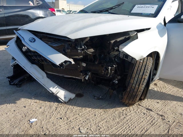 46019976 :رقم المزاد ، 3KPF24AD4ME410617 vin ، 2021 Kia Forte Lxs مزاد بيع