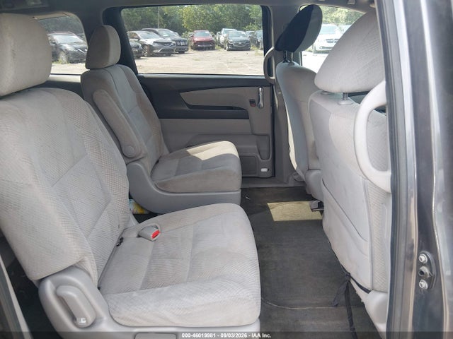 46019981 :رقم المزاد ، 5FNRL5H26GB118258 vin ، 2016 Honda Odyssey Lx مزاد بيع