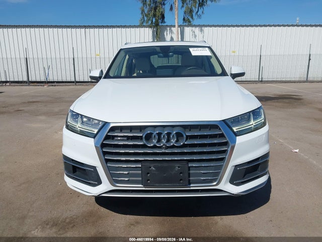 WA1AHAF70KD046537 Audi Q7 45 Premium