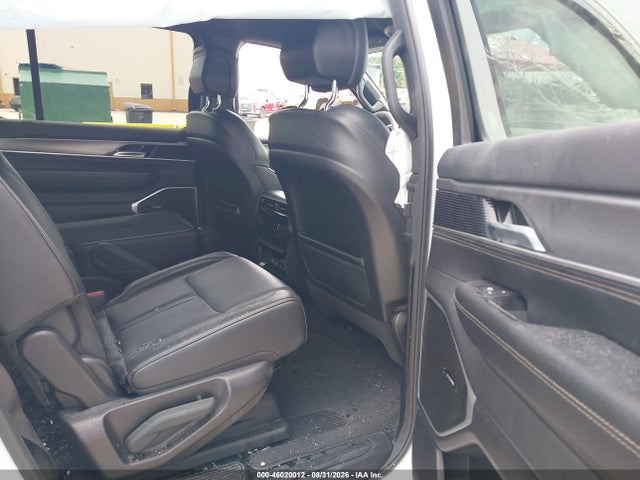 Продаж на аукціоні авто 2025 Jeep Wagoneer Carbide 4x4, vin: 1C4SJVBP1SS524598, номер лоту: 46020012