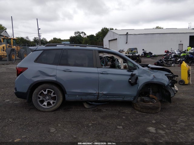 Продаж на аукціоні авто 2022 Honda Passport Awd Trailsport, vin: 5FNYF8H63NB025475, номер лоту: 46020047