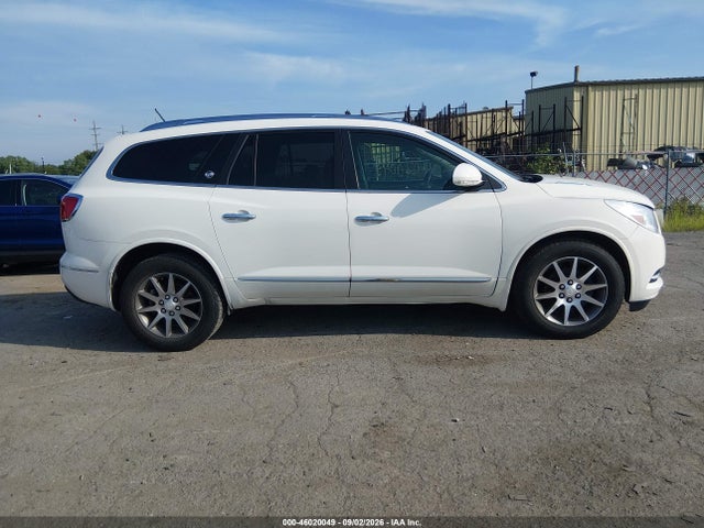2015 Buick Enclave Leather მანქანა იყიდება აუქციონზე, vin: 5GAKVBKD1FJ102157, აუქციონის ნომერი: 46020049