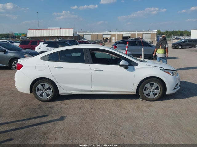 Продажа на аукционе авто 2018 Chevrolet Cruze Ls Auto, vin: 1G1BC5SM3J7118333, номер лота: 46020073