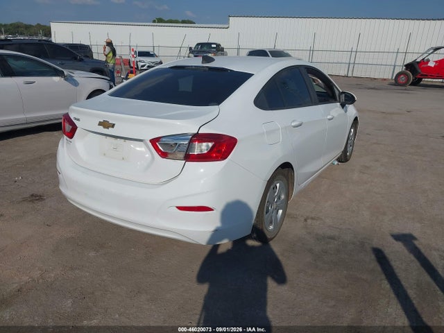 Продажа на аукционе авто 2018 Chevrolet Cruze Ls Auto, vin: 1G1BC5SM3J7118333, номер лота: 46020073