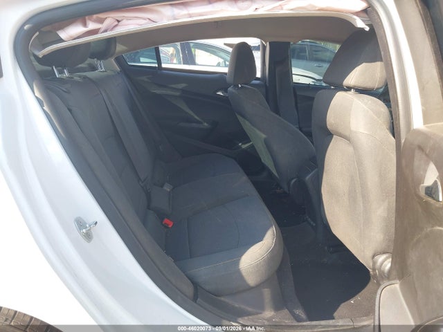 Продажа на аукционе авто 2018 Chevrolet Cruze Ls Auto, vin: 1G1BC5SM3J7118333, номер лота: 46020073