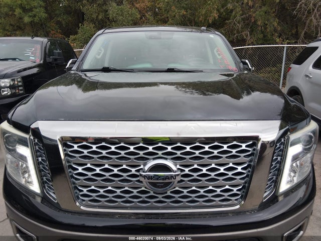 46020074 :رقم المزاد ، 1N6AA1E64HN528088 vin ، 2017 Nissan Titan Platinum Reserve مزاد بيع