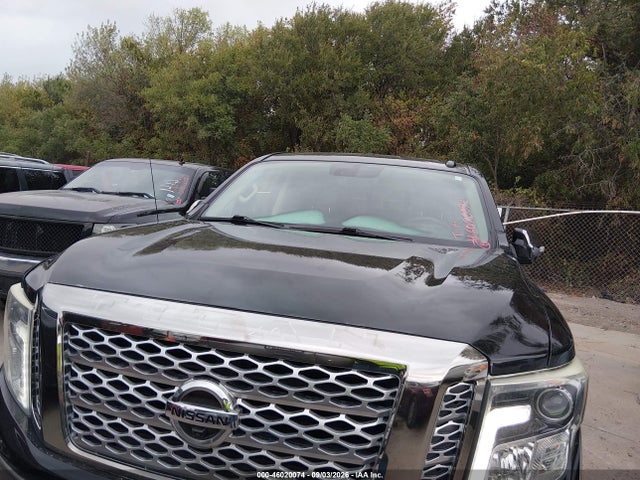 46020074 :رقم المزاد ، 1N6AA1E64HN528088 vin ، 2017 Nissan Titan Platinum Reserve مزاد بيع