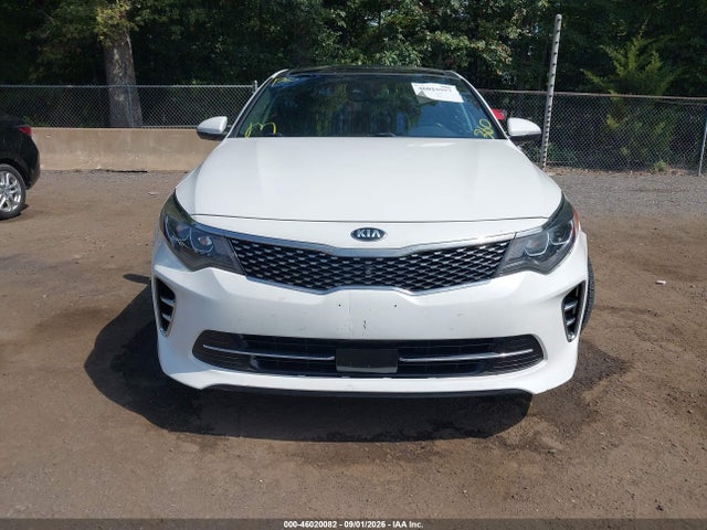2017 Kia Optima მანქანა იყიდება აუქციონზე, vin: 5XXGV4L21HG132666, აუქციონის ნომერი: 46020082