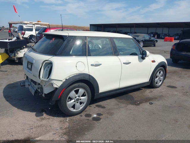 Mini Hardtop Cooper 2015 WMWXS5C51FT828088 Image 4