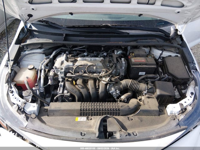 46020105 :رقم المزاد ، 5YFEPMAE4MP220918 vin ، 2021 Toyota Corolla Le مزاد بيع