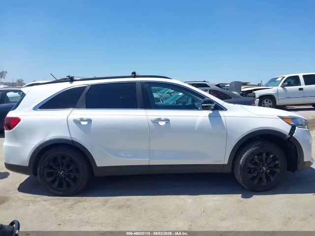 KIA Sorento 3.3l S 2019 5XYPGDA54KG584430 Image 13
