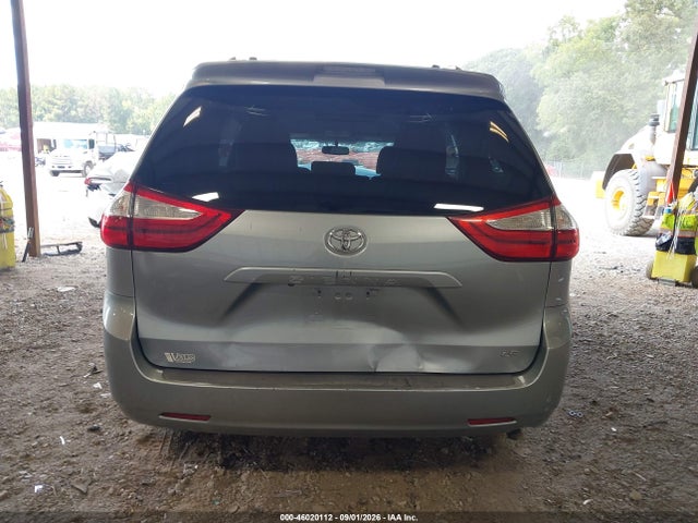2015 Toyota Sienna Le 8 Passenger მანქანა იყიდება აუქციონზე, vin: 5TDKK3DCXFS535934, აუქციონის ნომერი: 46020112