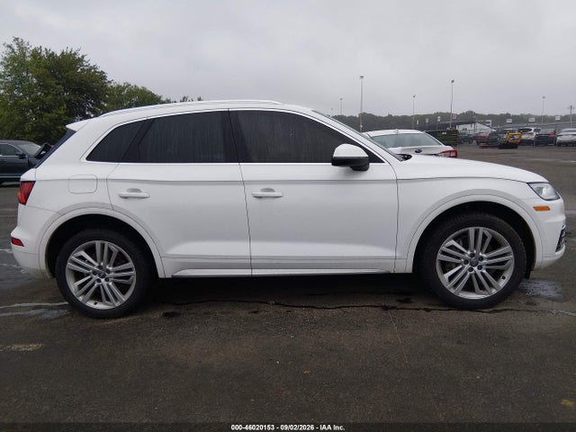 Продажа на аукционе авто 2018 Audi Q5 2.0t Premium, vin: WA1BNAFY2J2220589, номер лота: 46020153