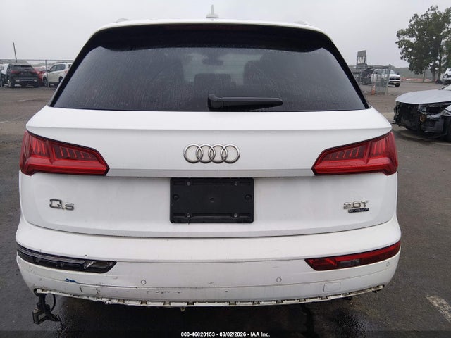 Продажа на аукционе авто 2018 Audi Q5 2.0t Premium, vin: WA1BNAFY2J2220589, номер лота: 46020153