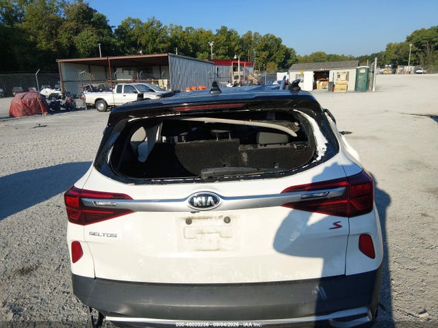 2021 Kia Seltos S მანქანა იყიდება აუქციონზე, vin: KNDEUCAA6M7188040, აუქციონის ნომერი: 46020236