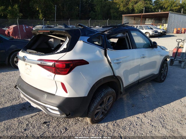 2021 Kia Seltos S მანქანა იყიდება აუქციონზე, vin: KNDEUCAA6M7188040, აუქციონის ნომერი: 46020236