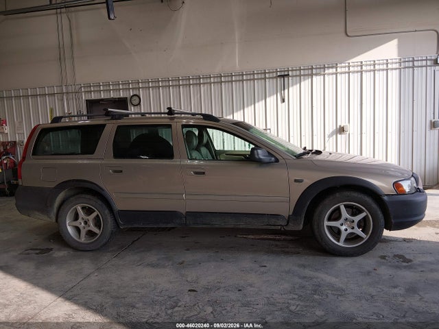 Aukcja sprzedaży 2002 Volvo V70 Xc, vin: YV1SZ58D521048880, numer aukcji: 46020240