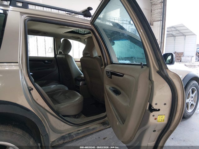 Aukcja sprzedaży 2002 Volvo V70 Xc, vin: YV1SZ58D521048880, numer aukcji: 46020240