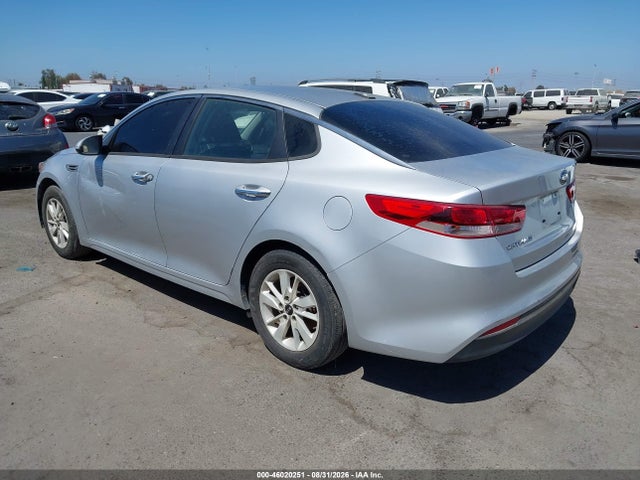 KIA Optima Lx 2016 KNAGT4L37G5108810 Image 3