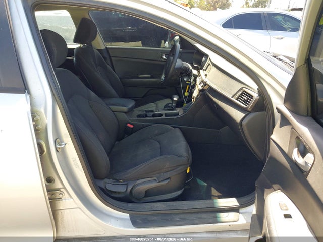 KIA Optima Lx 2016 KNAGT4L37G5108810 Image 5