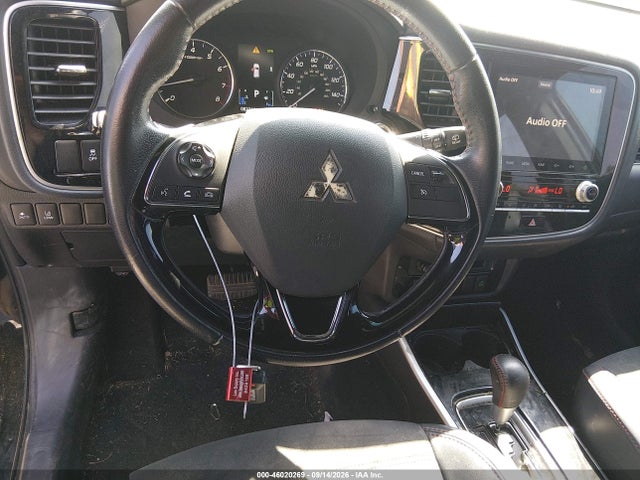 Продажа на аукционе авто 2020 Mitsubishi Outlander Le 2.4, vin: JA4AD3A35LZ004266, номер лота: 46020269