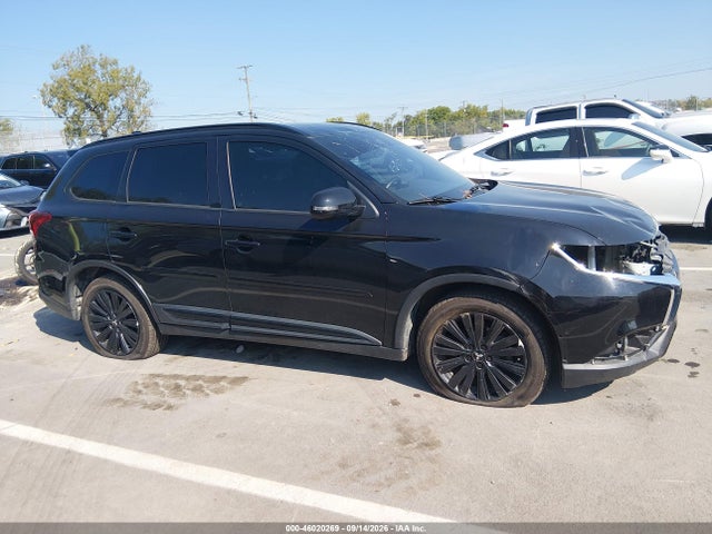 Продажа на аукционе авто 2020 Mitsubishi Outlander Le 2.4, vin: JA4AD3A35LZ004266, номер лота: 46020269