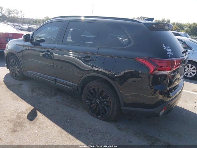 Продажа на аукционе авто 2020 Mitsubishi Outlander Le 2.4, vin: JA4AD3A35LZ004266, номер лота: 46020269