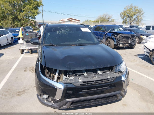 Продажа на аукционе авто 2020 Mitsubishi Outlander Le 2.4, vin: JA4AD3A35LZ004266, номер лота: 46020269