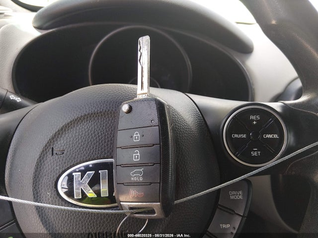 46020325 :رقم المزاد ، KNDJN2A23J7599213 vin ، 2018 Kia Soul مزاد بيع