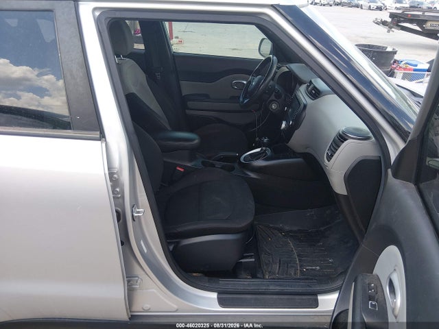 46020325 :رقم المزاد ، KNDJN2A23J7599213 vin ، 2018 Kia Soul مزاد بيع