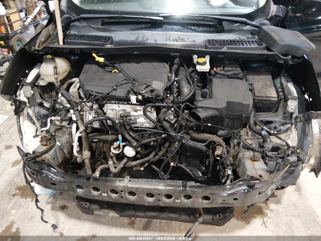 46020357 :رقم المزاد ، 1FMCU9GD1JUD21548 vin ، 2018 Ford Escape Se مزاد بيع