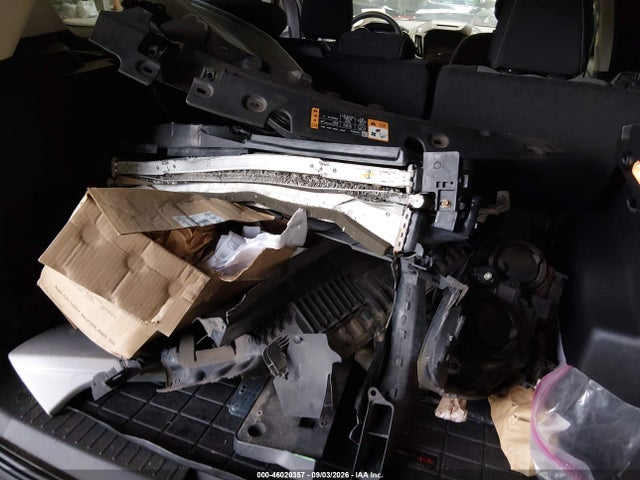 46020357 :رقم المزاد ، 1FMCU9GD1JUD21548 vin ، 2018 Ford Escape Se مزاد بيع